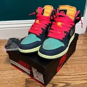 Used Nike Air Jordan 1 Retro High GS “Tokyo Bio Hack”, Size 6Y